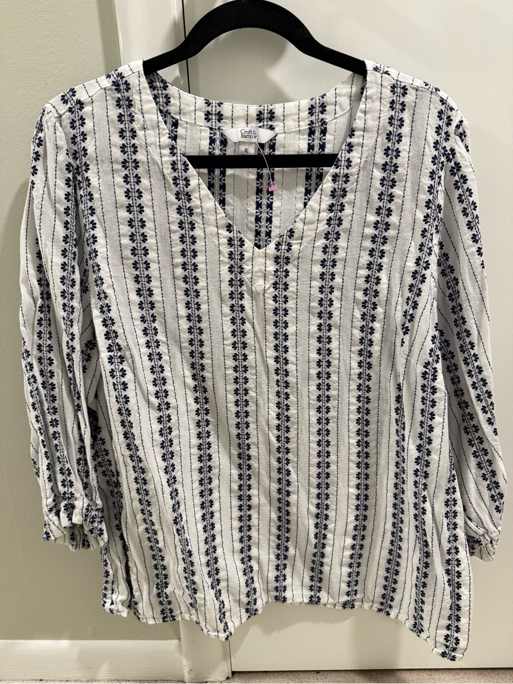 croft & barrow White Blouse with Navy Floral Stripes